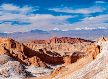 The otherworldly dunes and salt caves of Valle de la Luna (‘valley of the moon’), lie eight miles west of San Pedro de Atacama.